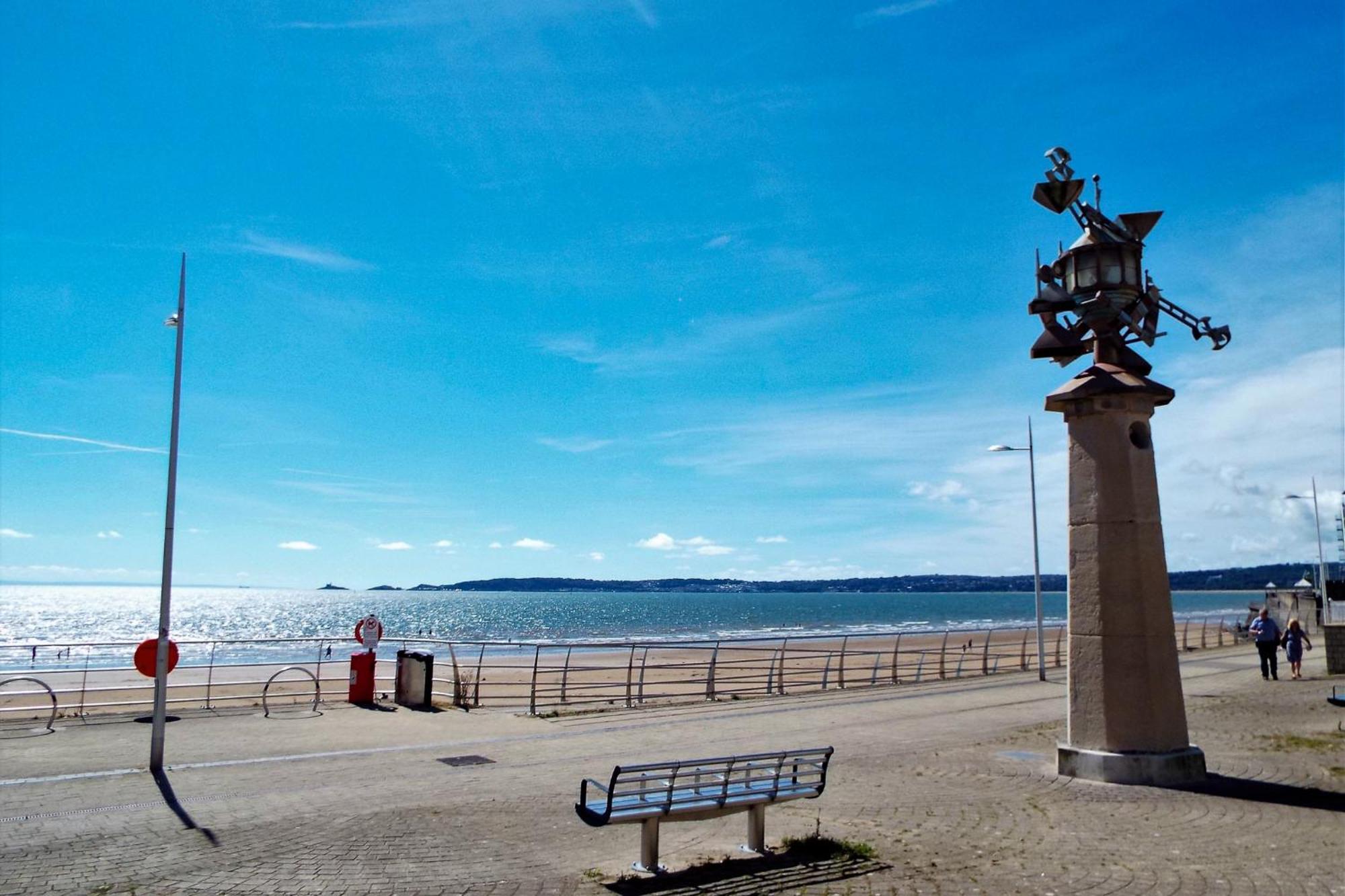Water Front Apt Walk To The Beach & City Centre Swansea Kültér fotó